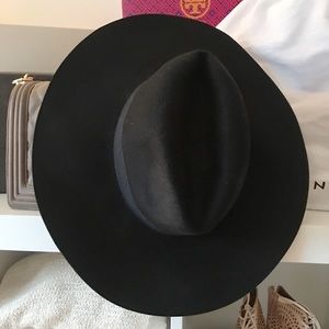 NWOT Felt Floppy Hat